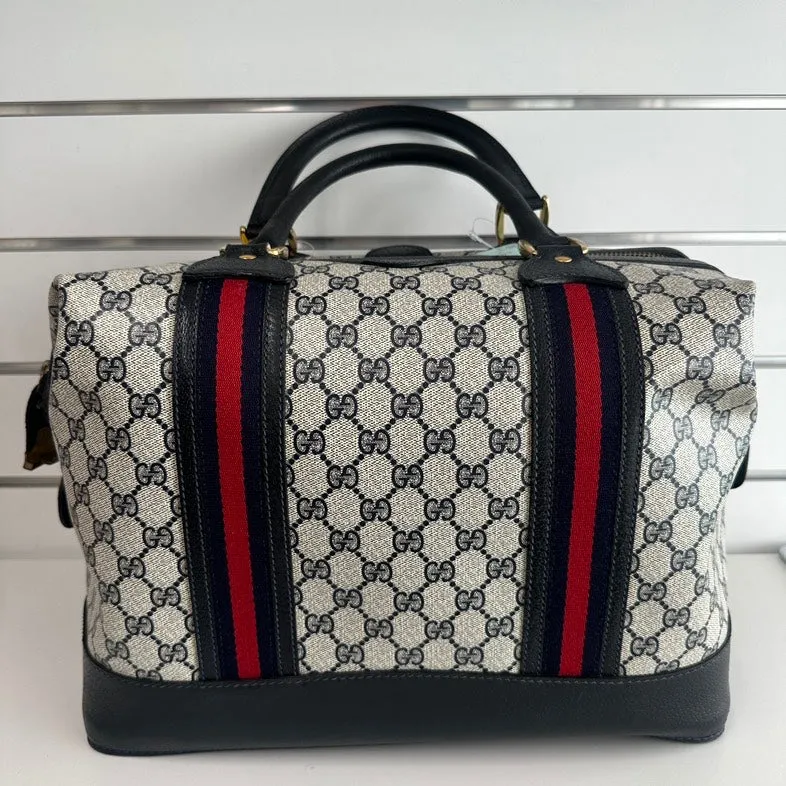 Gucci Duffle Bag 1902 in Beige Canvas -  Vintage Designer Handbag