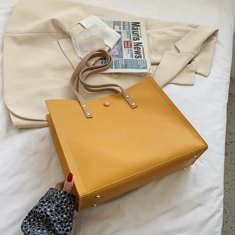 Large Capacity Shoulder Bag