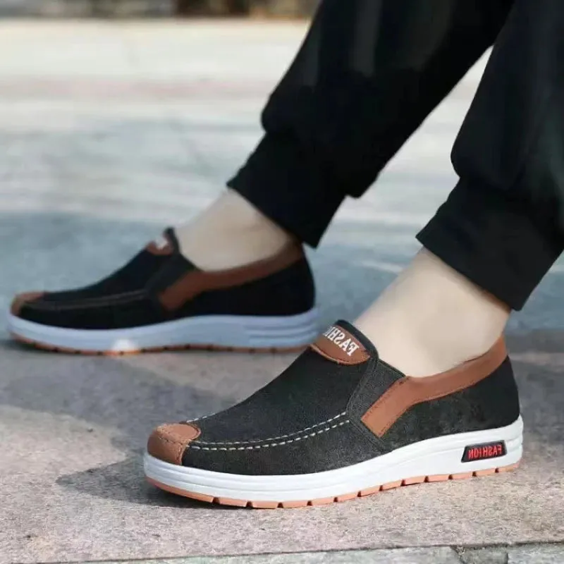 Men Casual Canvas Shoes Soft Slip on Loafers Old Beijing Breathable Flats Moccasin Lightweight Cloth Shoes New Men Sneakers