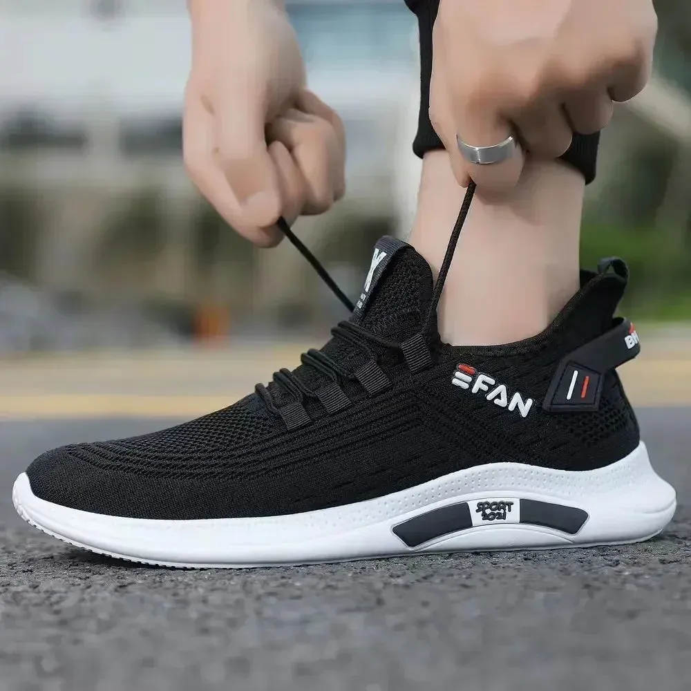 New Summer Men Mesh Breathable Summer Casual Walking Sneaker Tenis Zapatillas Hombre White Men's Sneakers High Quality Shoes