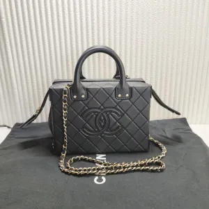 Preloved Chanel Quilted Black Leather Top Handle Bag 12255627