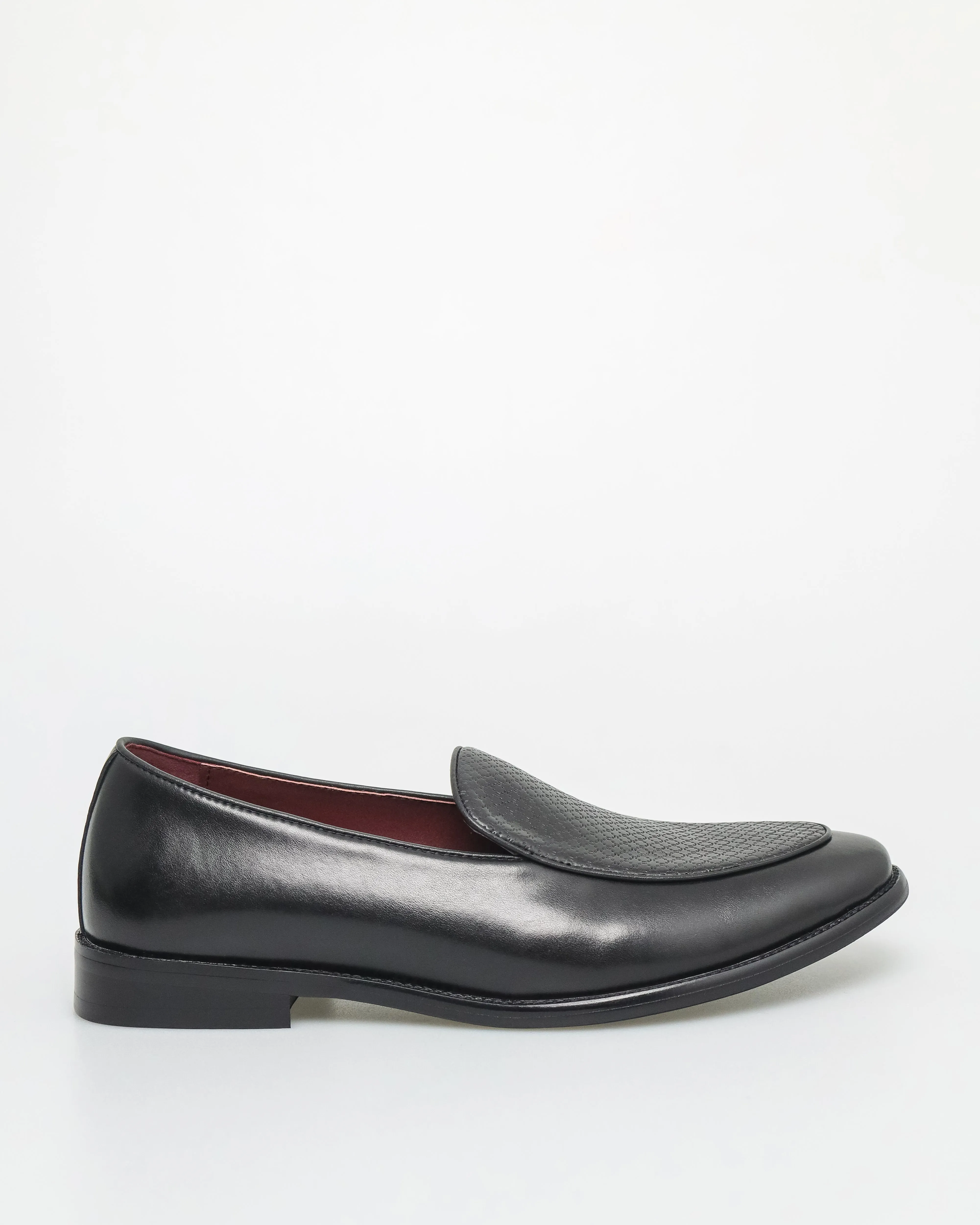 Tomaz HF090 Men's Cosmopolitan Noir Loafer