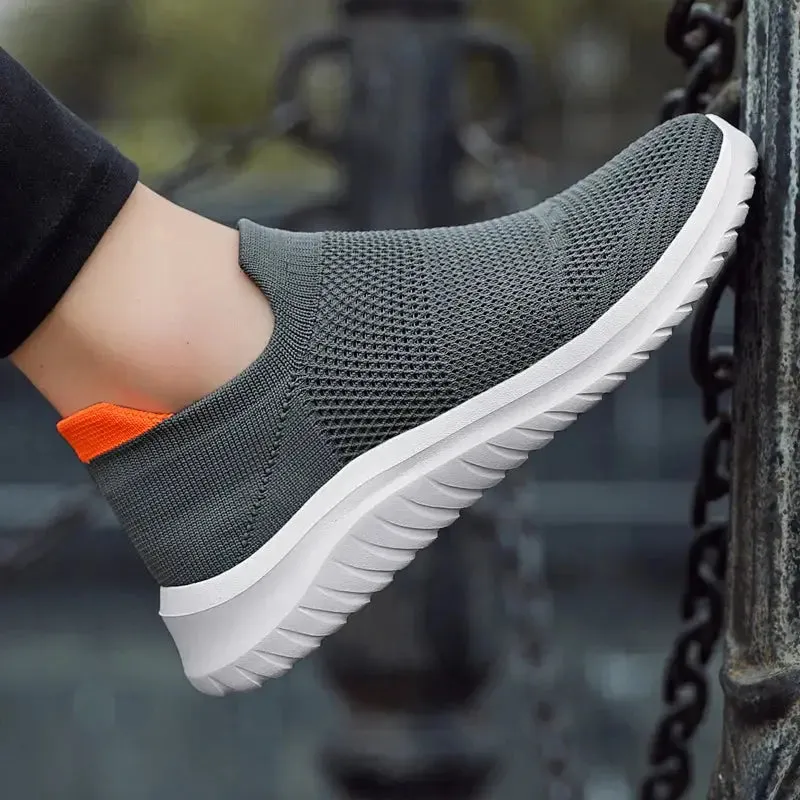 Unisex Men Women Casual Shoes Soft Sole Slip-On Sneakers Men Women Running Shoes Women Lightweight Loafers Walking Male Footwear