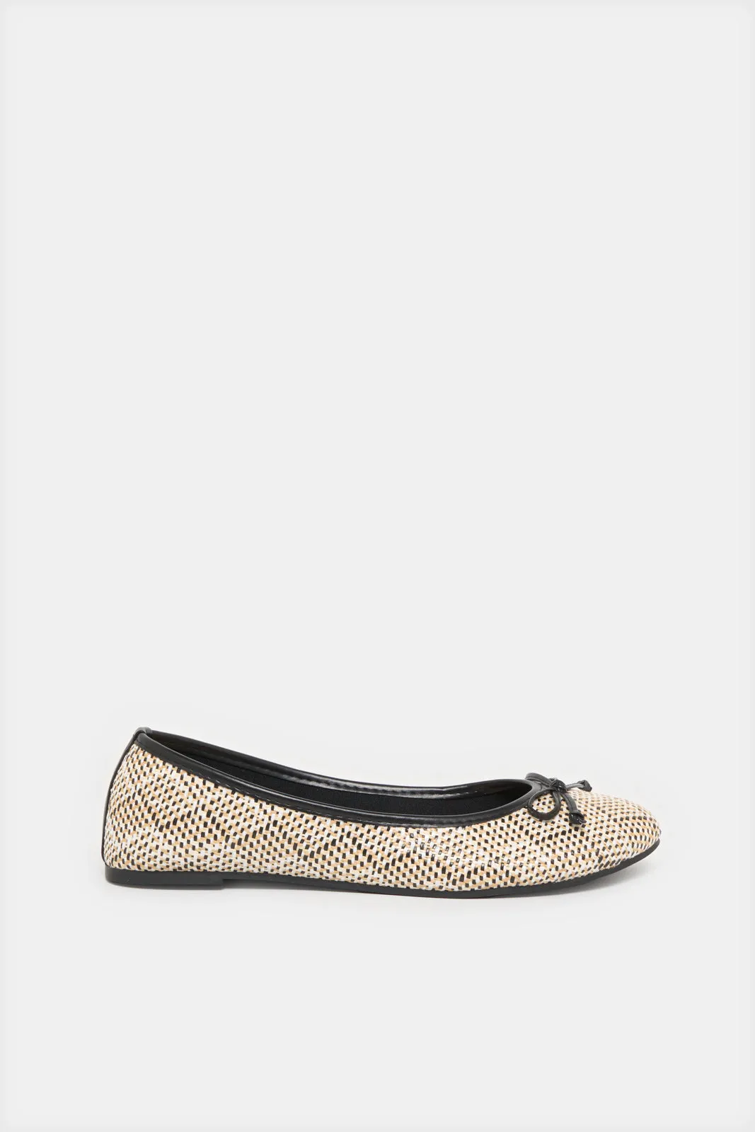 Women Beige Ballerina