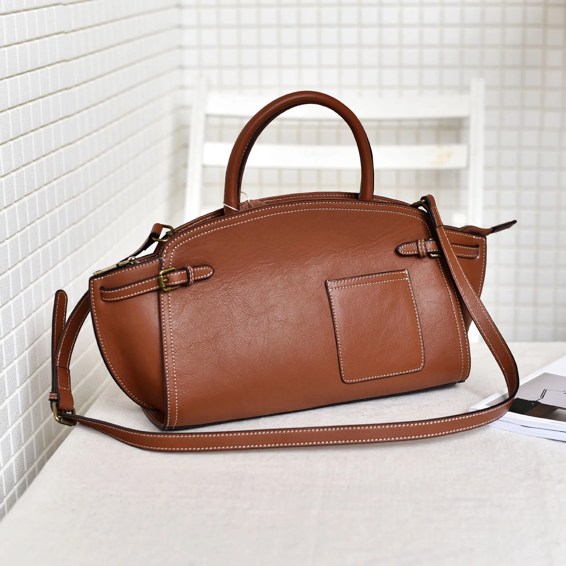 YAAGLE Women Retro Cowhide genuine leather bags Doctor bag Handbag YG8816